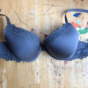 aerie 36B lacy gray bra -